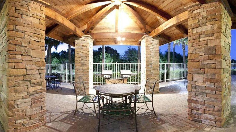 Staybridge Suites Tampa East- Brandon By Ihg Mango Exterior foto
